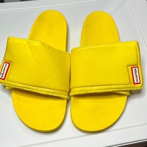 Hunter Yellow Slides